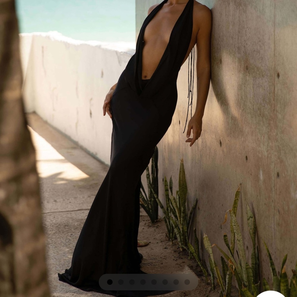 Rat & Boa Donyale Sleek Black Plunge Maxi Dress BRAND NEW WITH TAG